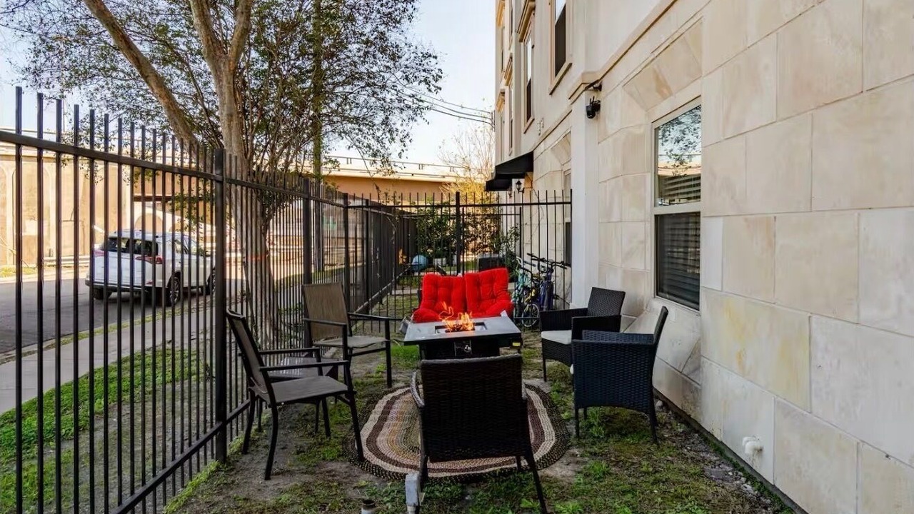 Photo of Outdoor in Midtown