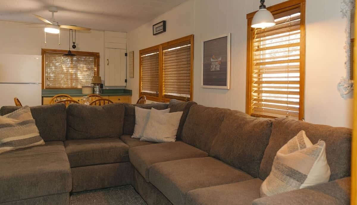 Photo of Livingroom in Sauble Beach