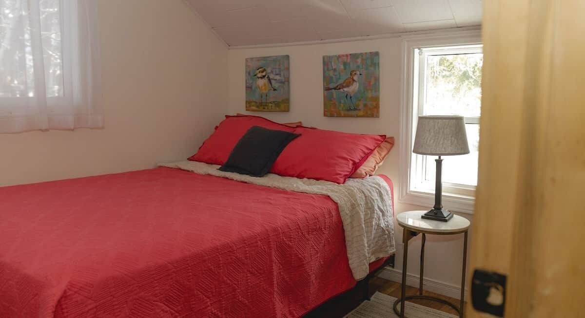 Photo of Bedroom in Sauble Beach