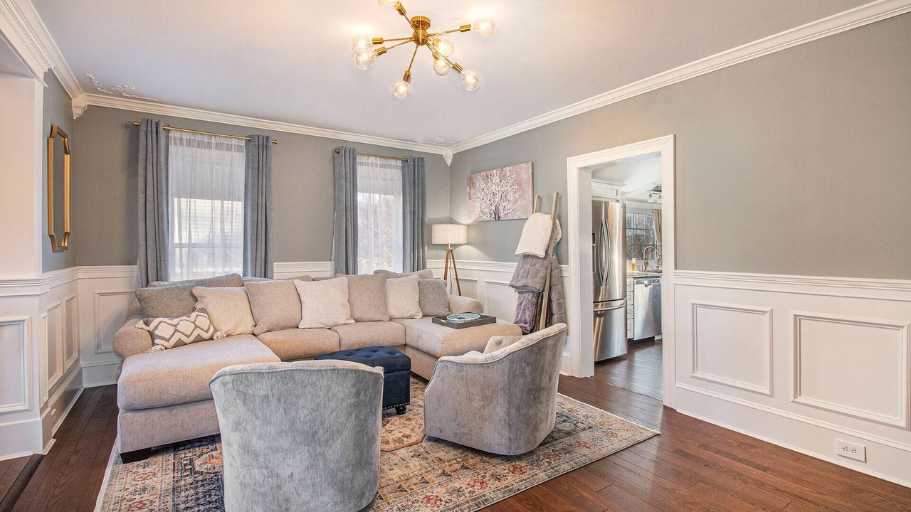 Photo of Livingroom in Milford