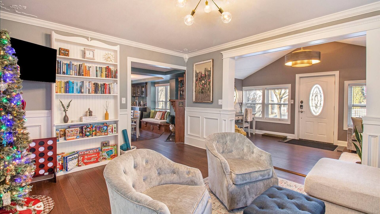 Photo of Livingroom in Milford