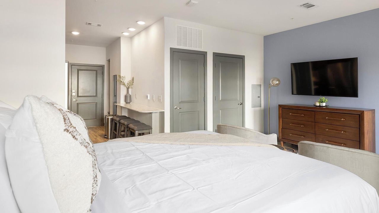 Photo of Bedroom in Fort Worth Cultural District