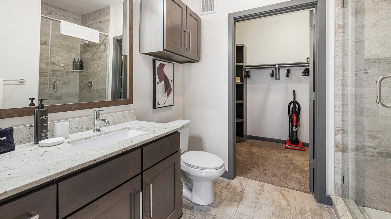 Photo of Bathroom in Fort Worth Cultural District