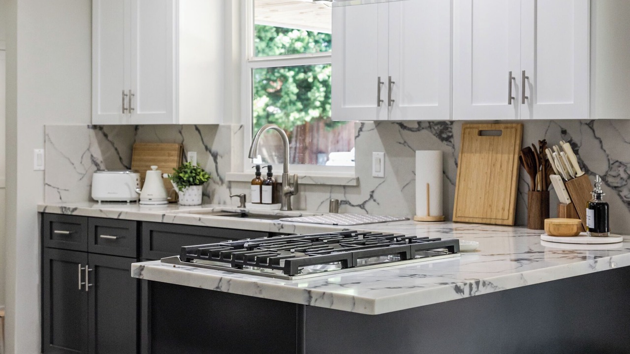 Photo of Kitchen in Canoga Park