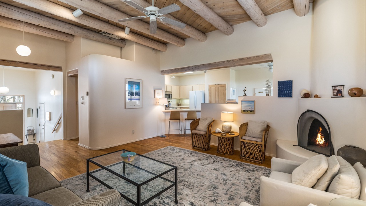 Photo of Livingroom in Santa Fe