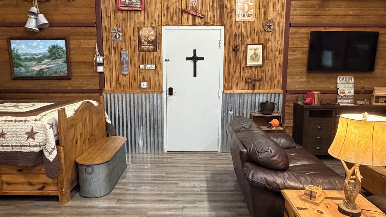 Photo of Bedroom in Dripping Springs