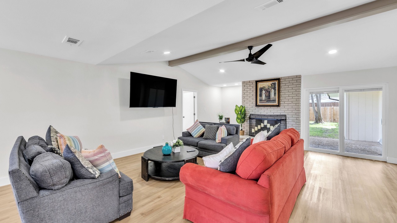 Photo of Livingroom in Garland