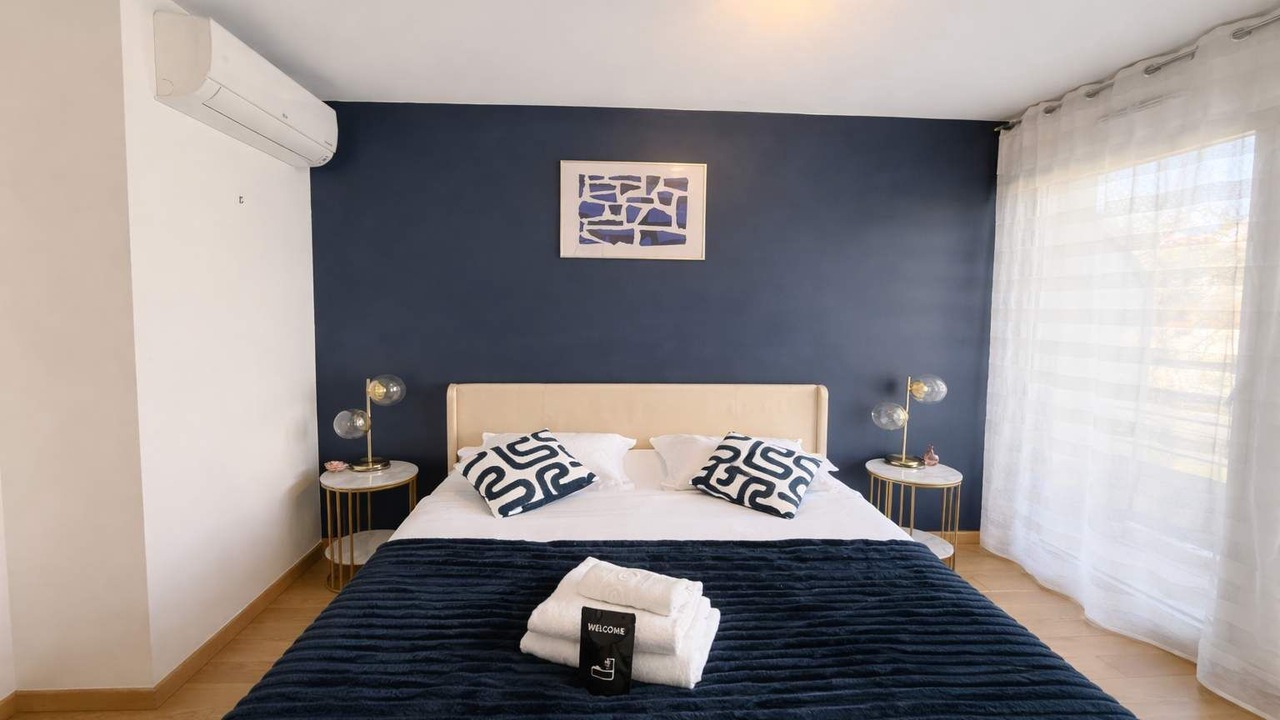 Photo of Bedroom in Cœur de Ville