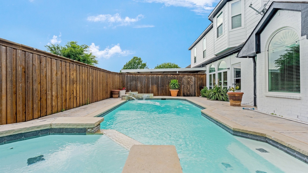 Photo of Outdoor in Allen