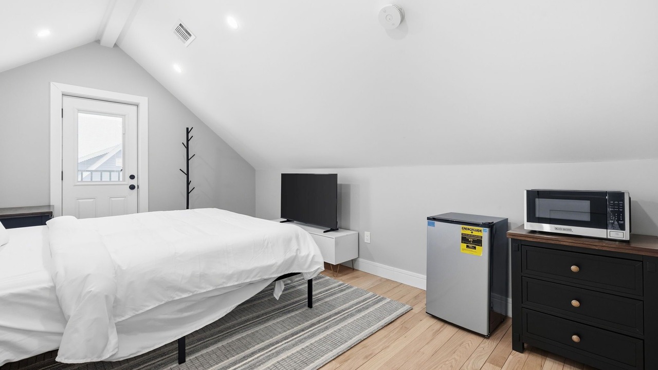 Photo of Bedroom in Everett