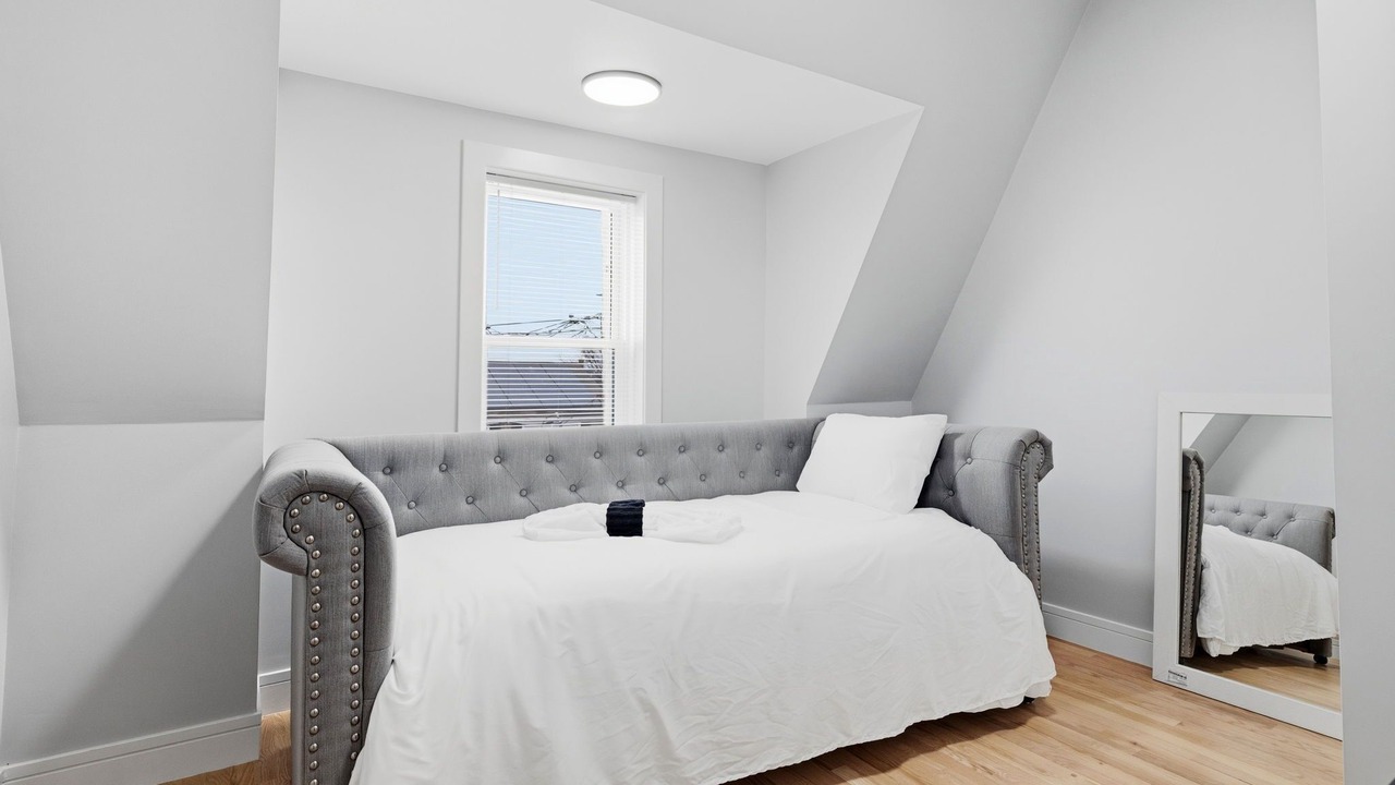 Photo of Bedroom in Everett