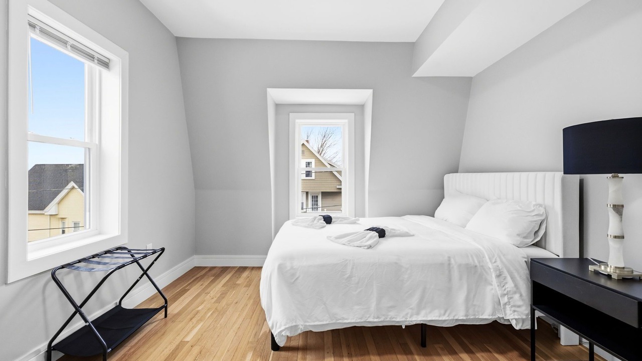 Photo of Bedroom in Everett