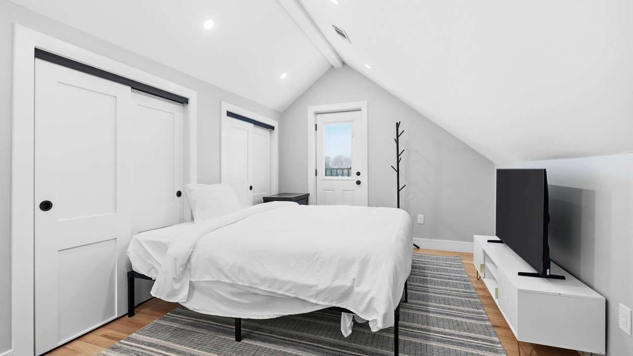 Photo of Bedroom in Everett