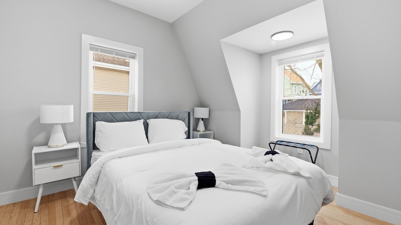 Photo of Bedroom in Everett