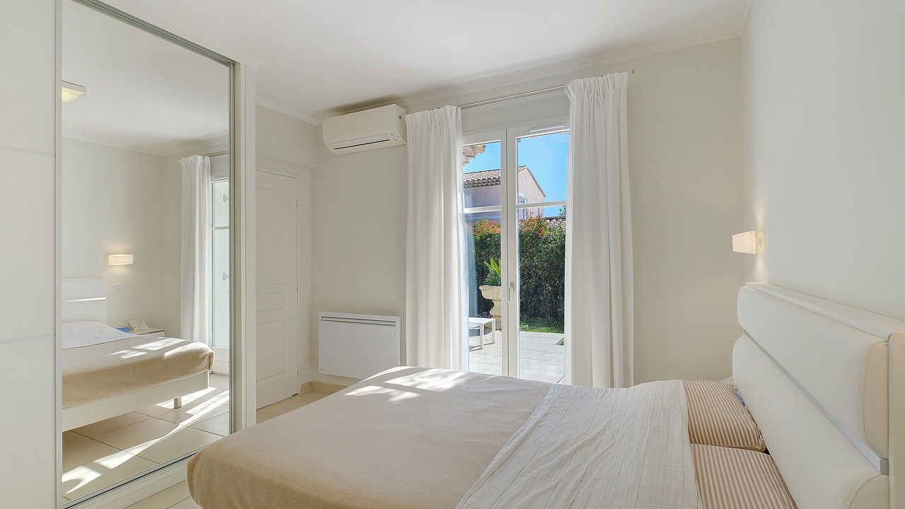 Photo of Bedroom in Cagnes-sur-Mer