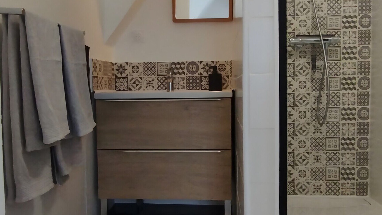 Photo of Bathroom in Sainte-Marguerite-sur-Duclair