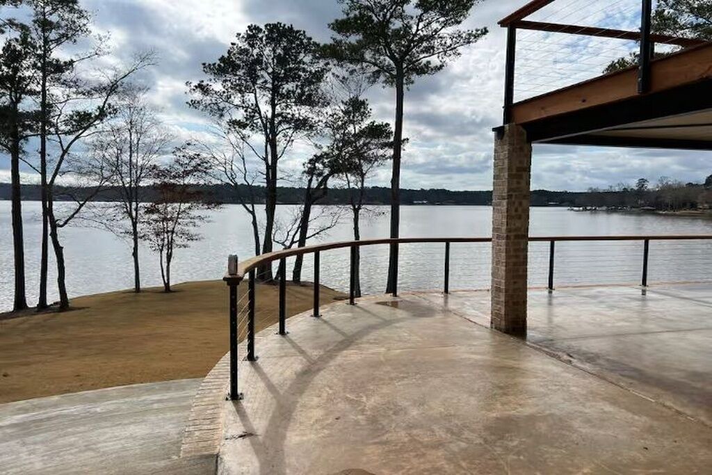 Photo of Outdoor in Monticello