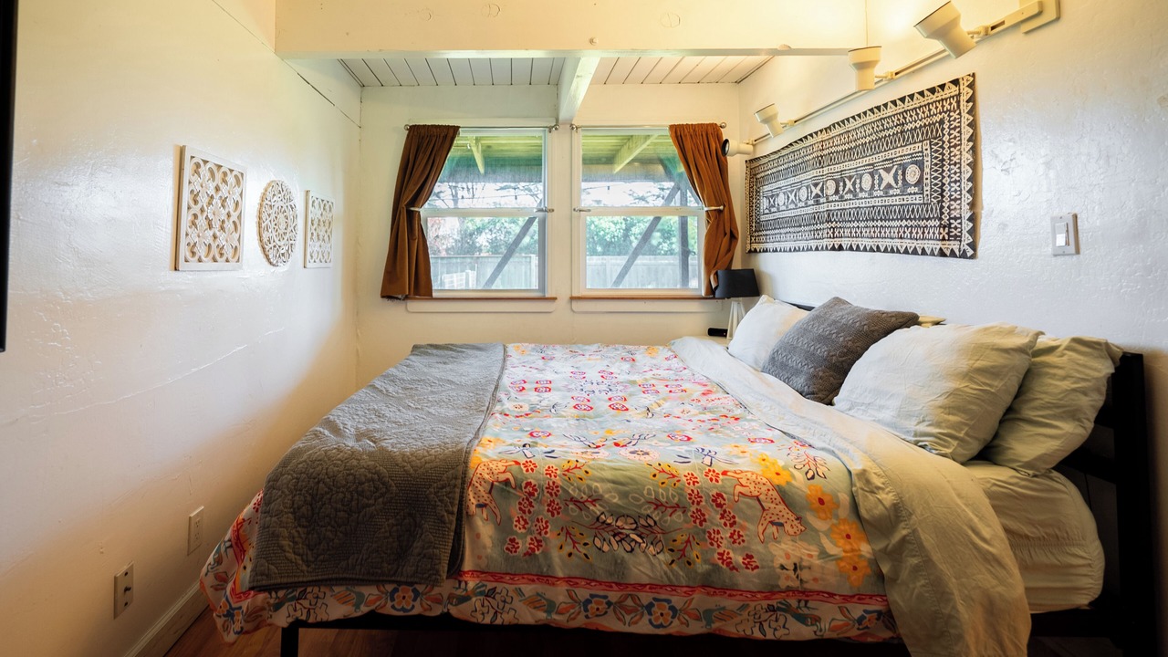 Photo of Bedroom in Bolinas