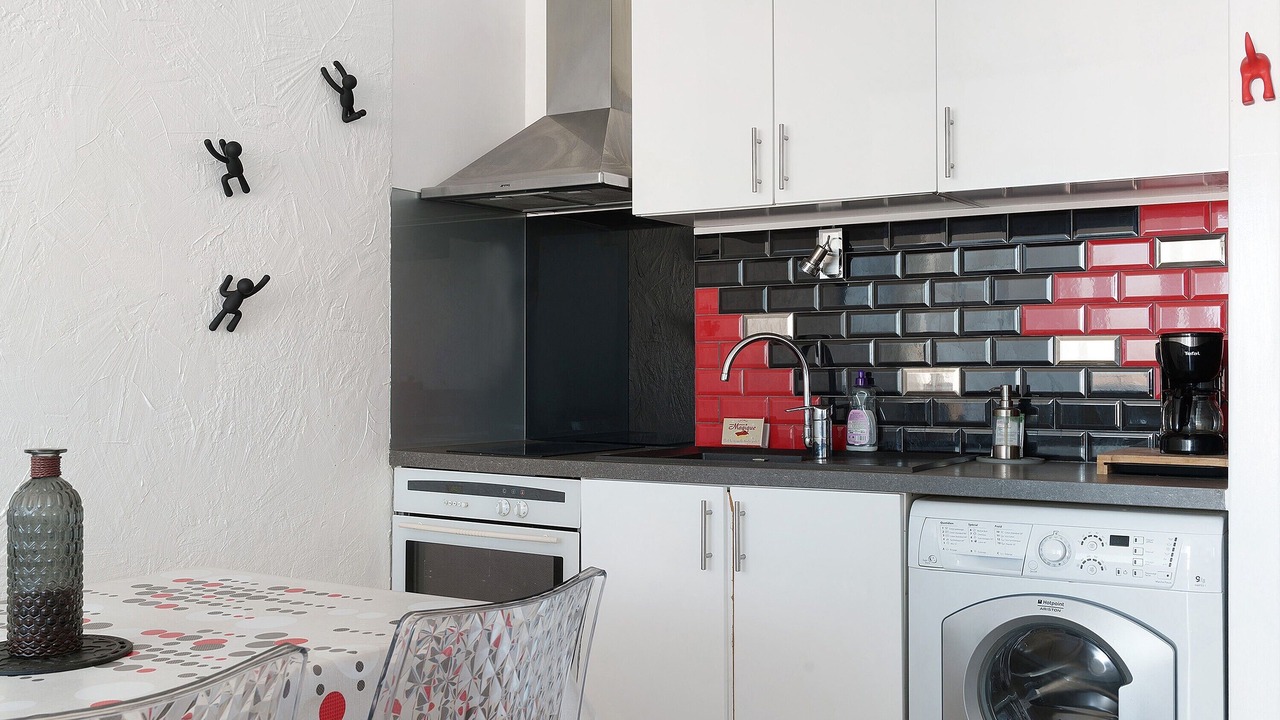 Photo of Kitchen in Saint-Michel-Chef-Chef
