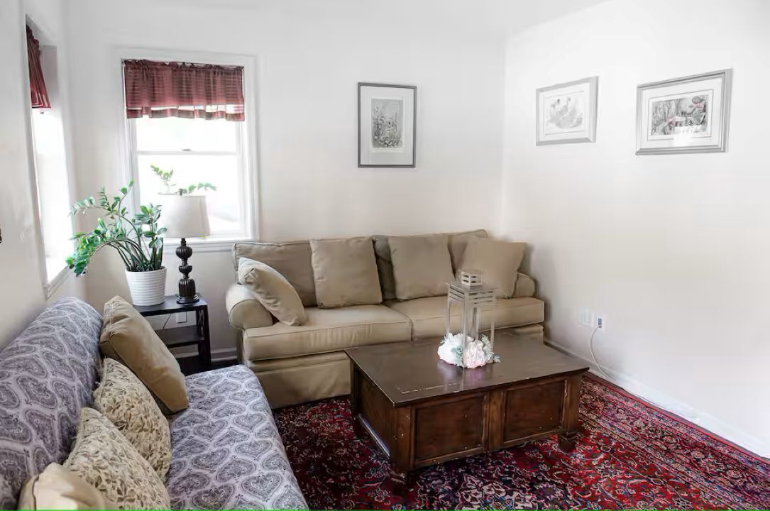 Photo of Livingroom in Warwick