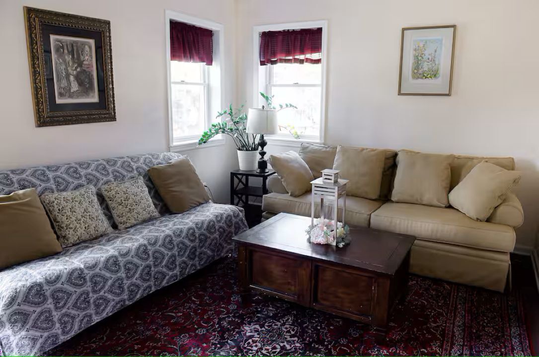 Photo of Livingroom in Warwick