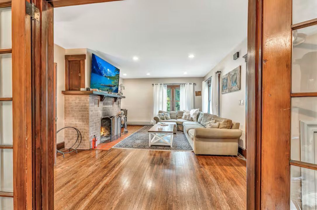 Photo of Livingroom in Warwick