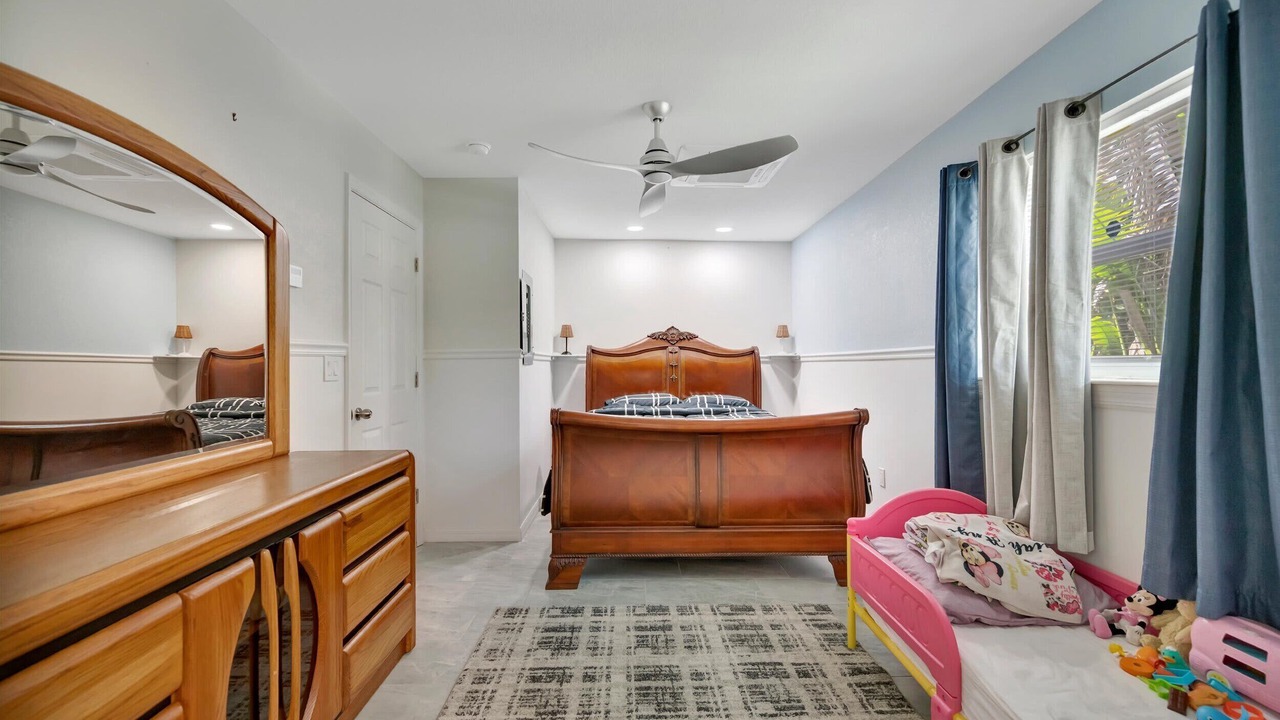 Photo of Bedroom in Alabama Grove Terrace
