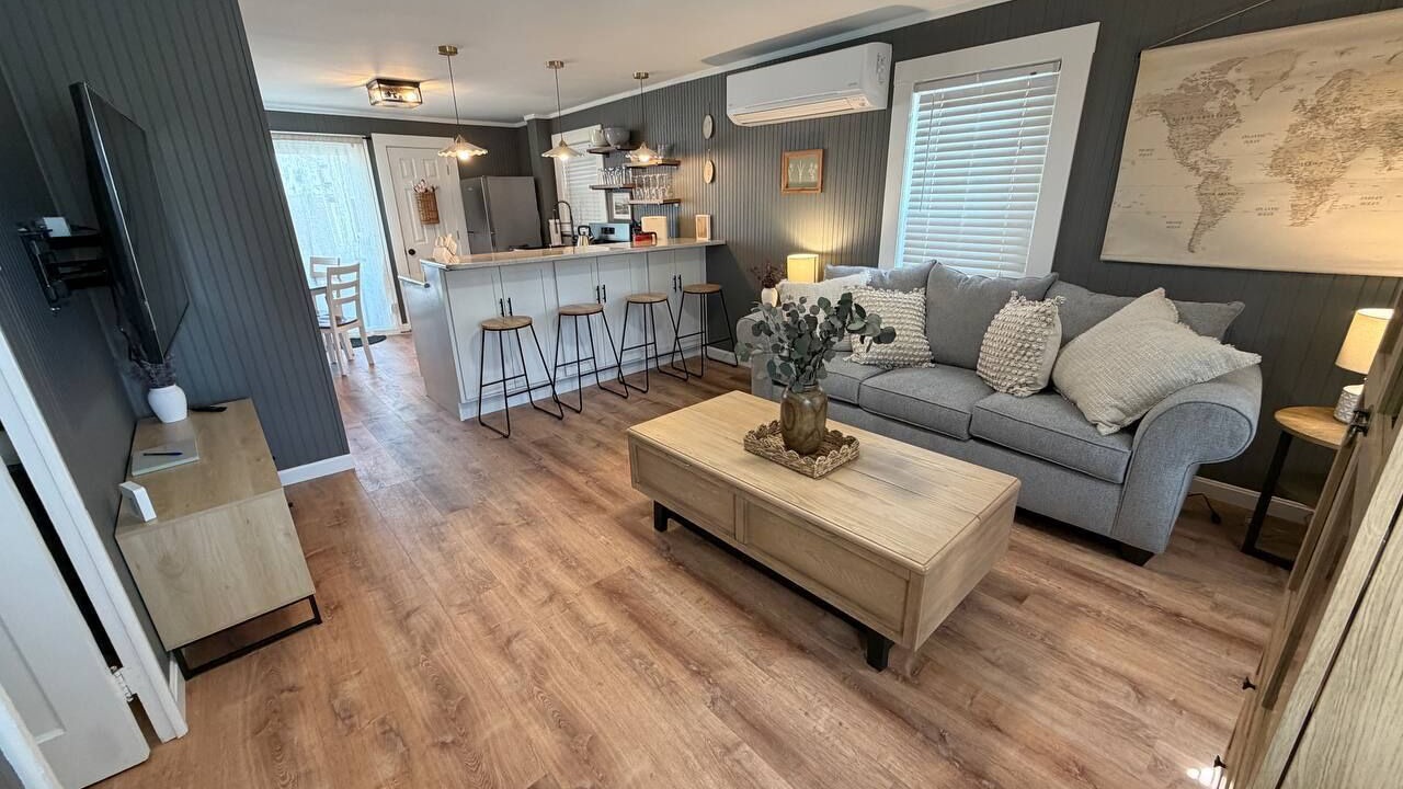 Photo of Livingroom in Hampton
