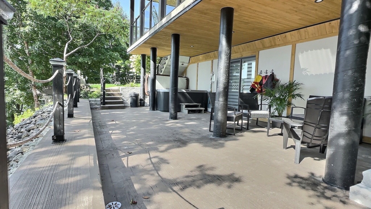 Photo of Patio Balcony in St-Ferdinand