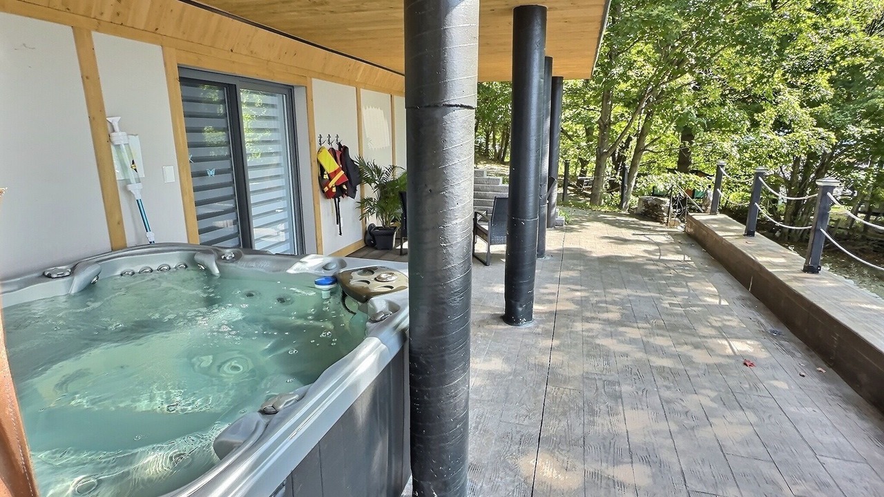 Photo of Patio Balcony in St-Ferdinand