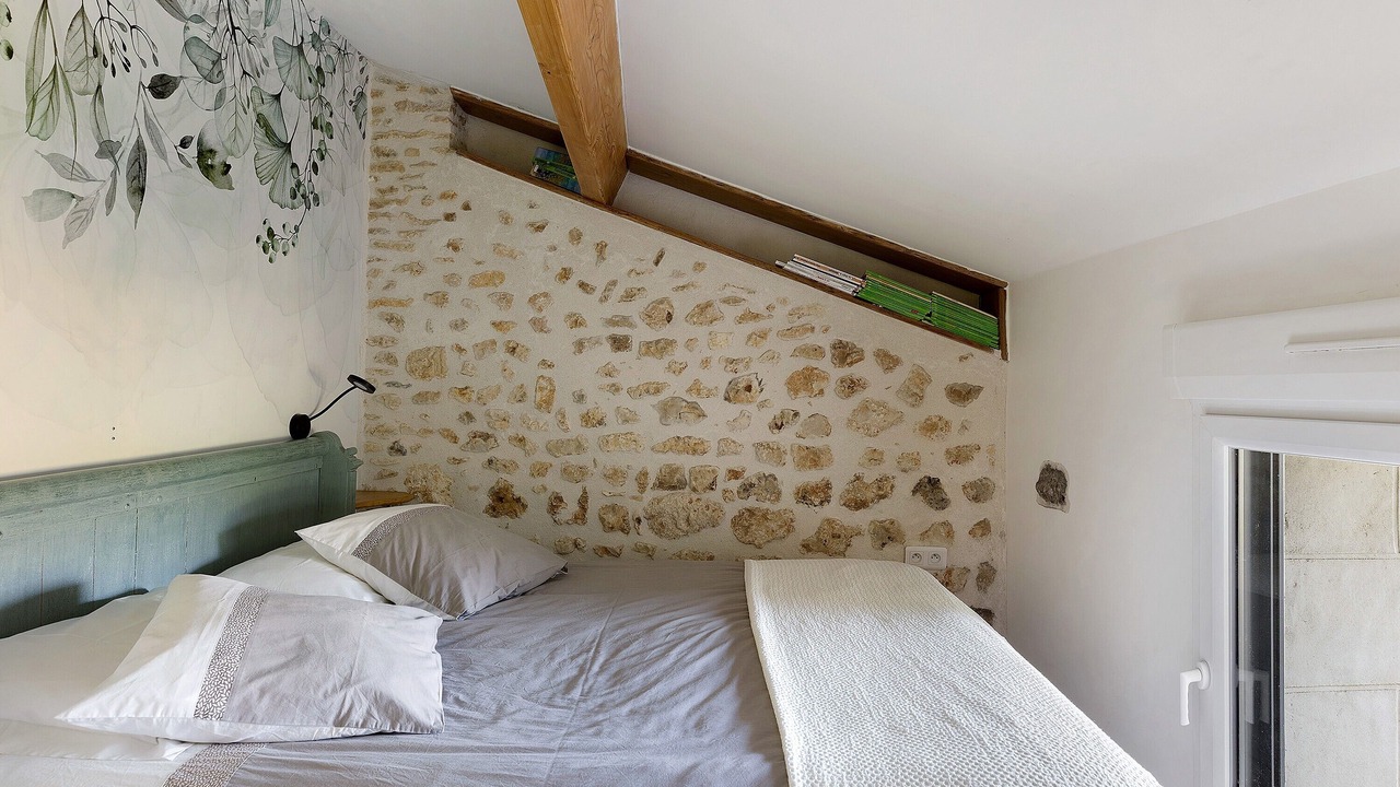 Photo of Bedroom in Vouneuil-sous-Biard
