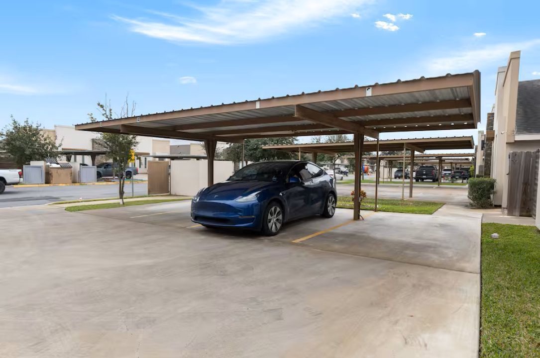 Photo of Outdoor in Edinburg