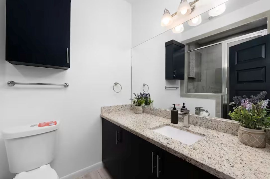 Photo of Bathroom in Edinburg
