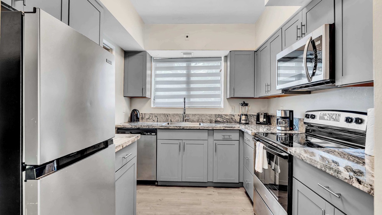 Photo of Kitchen in Bay Harbor Islands
