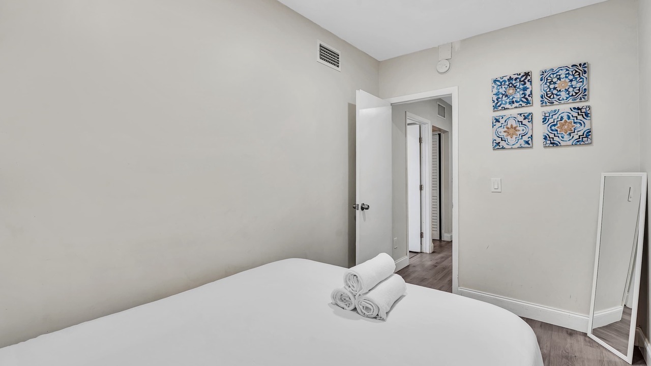 Photo of Bedroom in Bay Harbor Islands
