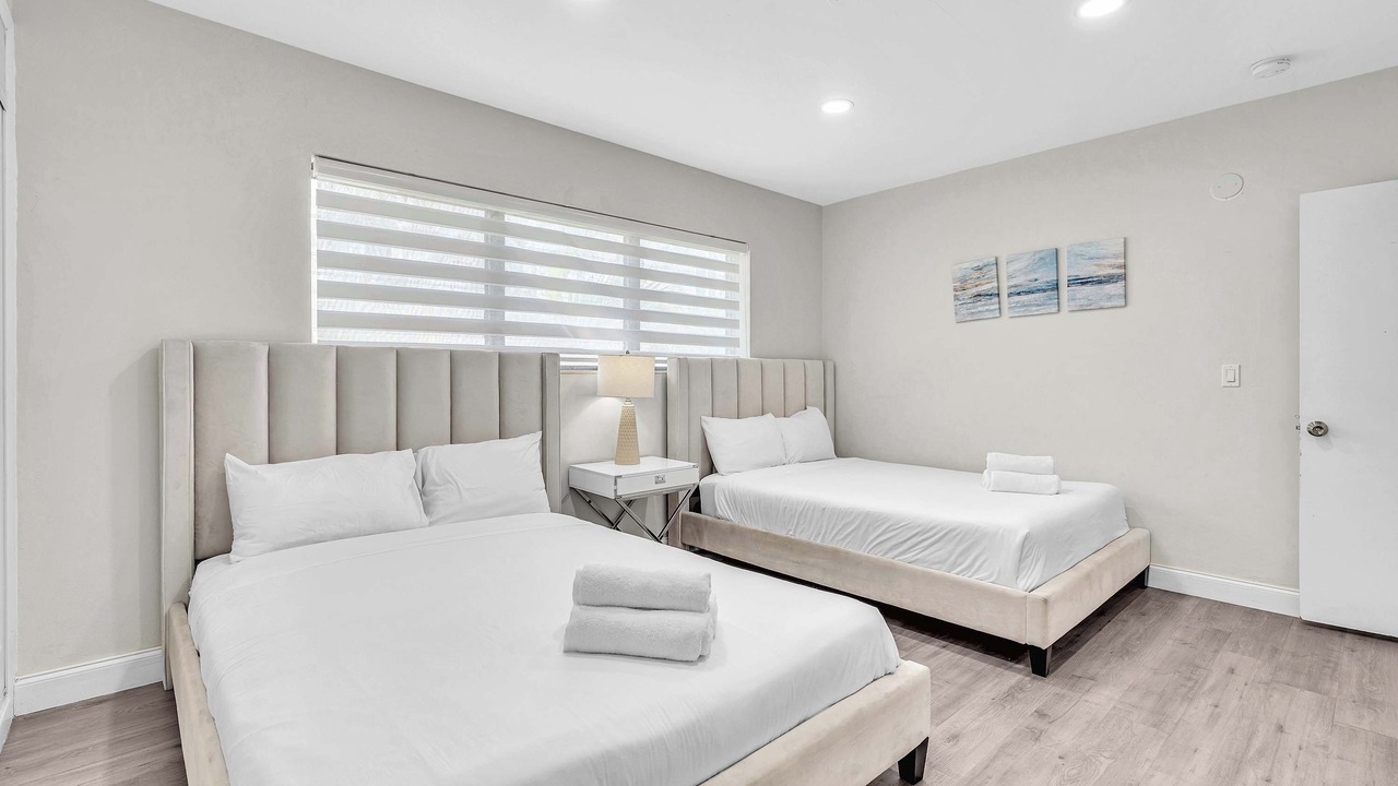 Photo of Bedroom in Bay Harbor Islands