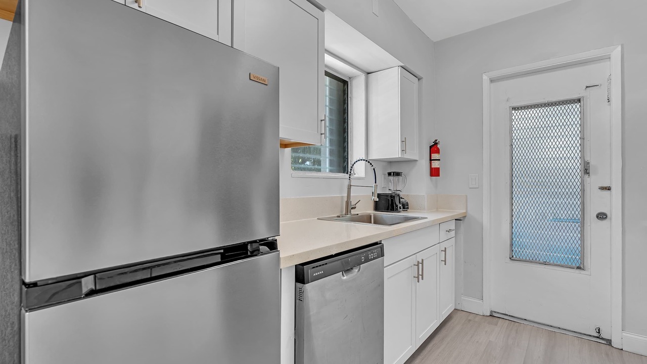 Photo of Kitchen in Bay Harbor Islands