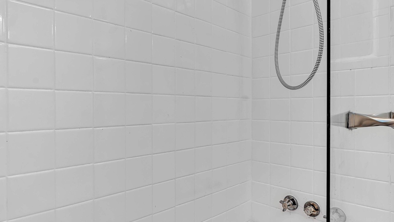 Photo of Bathroom in Bay Harbor Islands