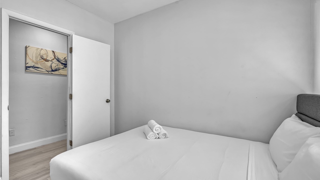 Photo of Bedroom in Bay Harbor Islands