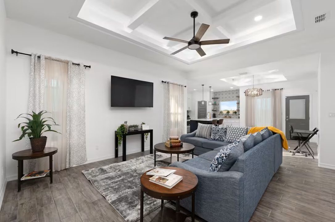Photo of Livingroom in Edinburg