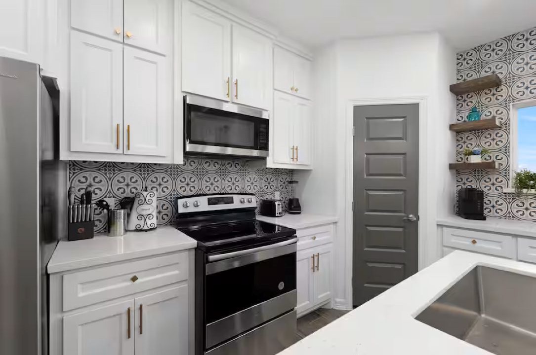 Photo of Kitchen in Edinburg
