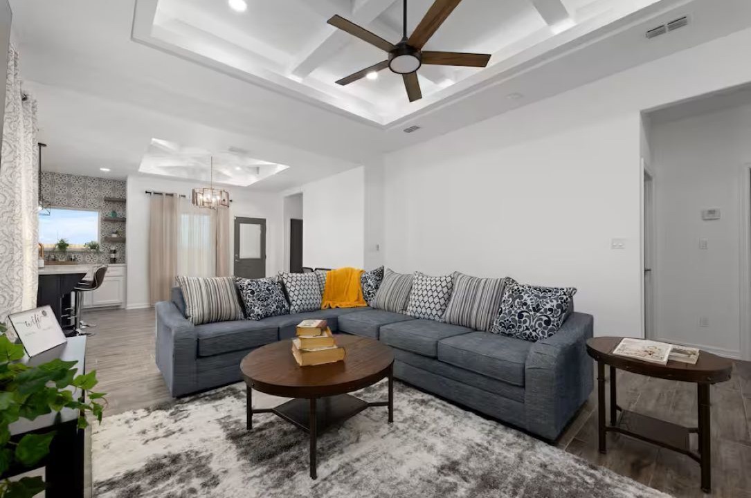 Photo of Livingroom in Edinburg