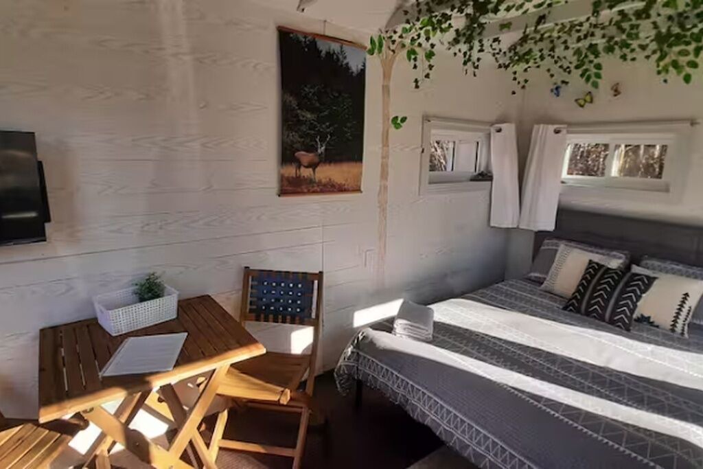 Photo of Bedroom in Mandeville