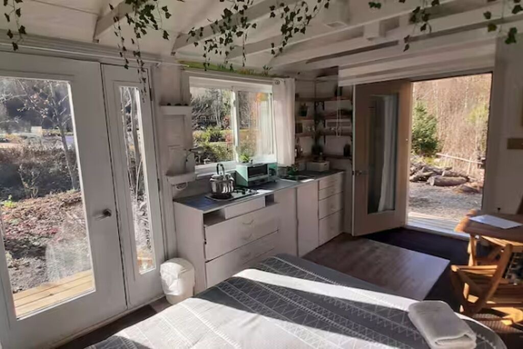 Photo of Bedroom in Mandeville