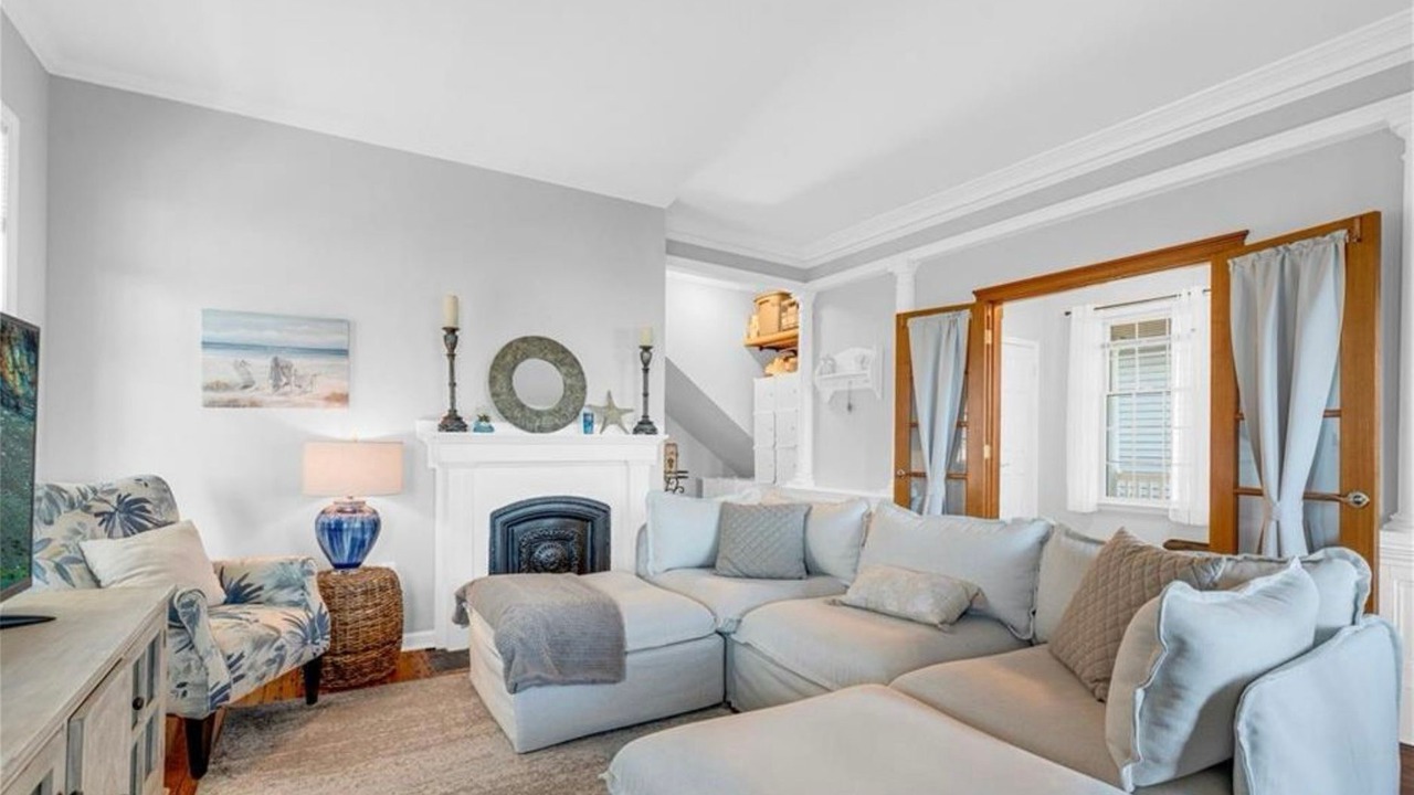 Photo of Livingroom in Wall