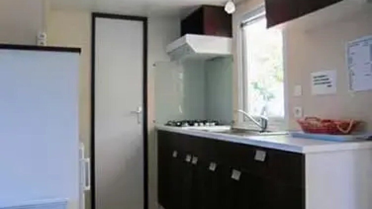 Photo of Kitchen in Sainte-Eulalie-en-Born