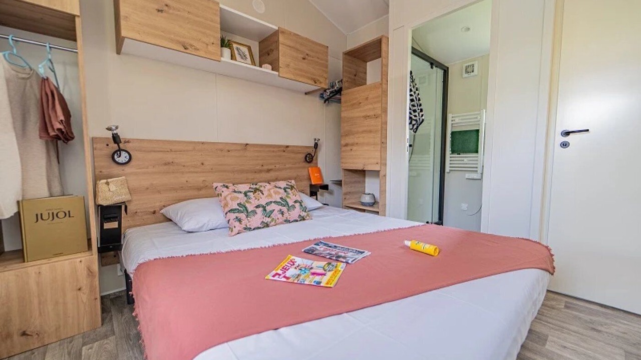 Photo of Bedroom in Brem Sur Mer