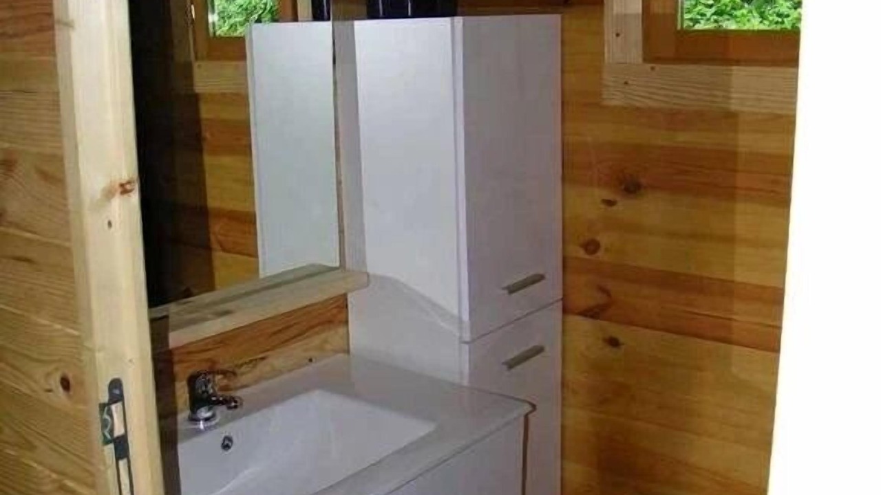 Photo of Bathroom in Mayrac