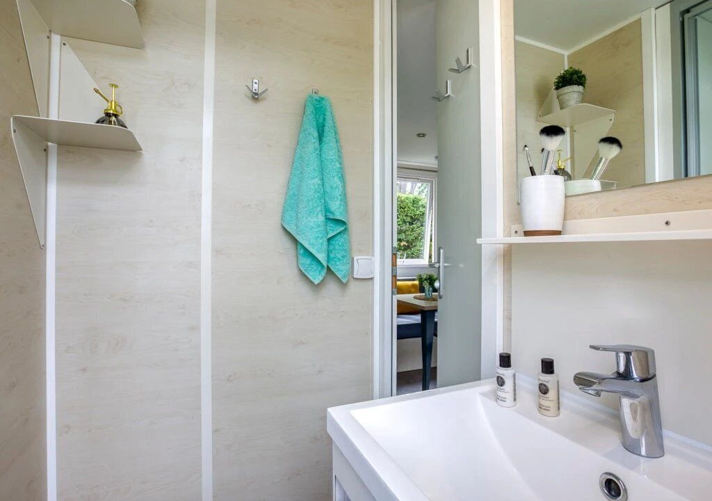 Photo of Bathroom in Nesles-la-Vallee