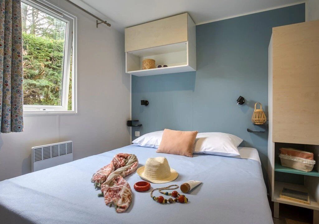 Photo of Bedroom in Nesles-la-Vallee